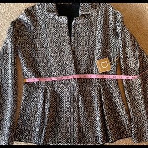 NWT 100% Moreno wool Damask jacket